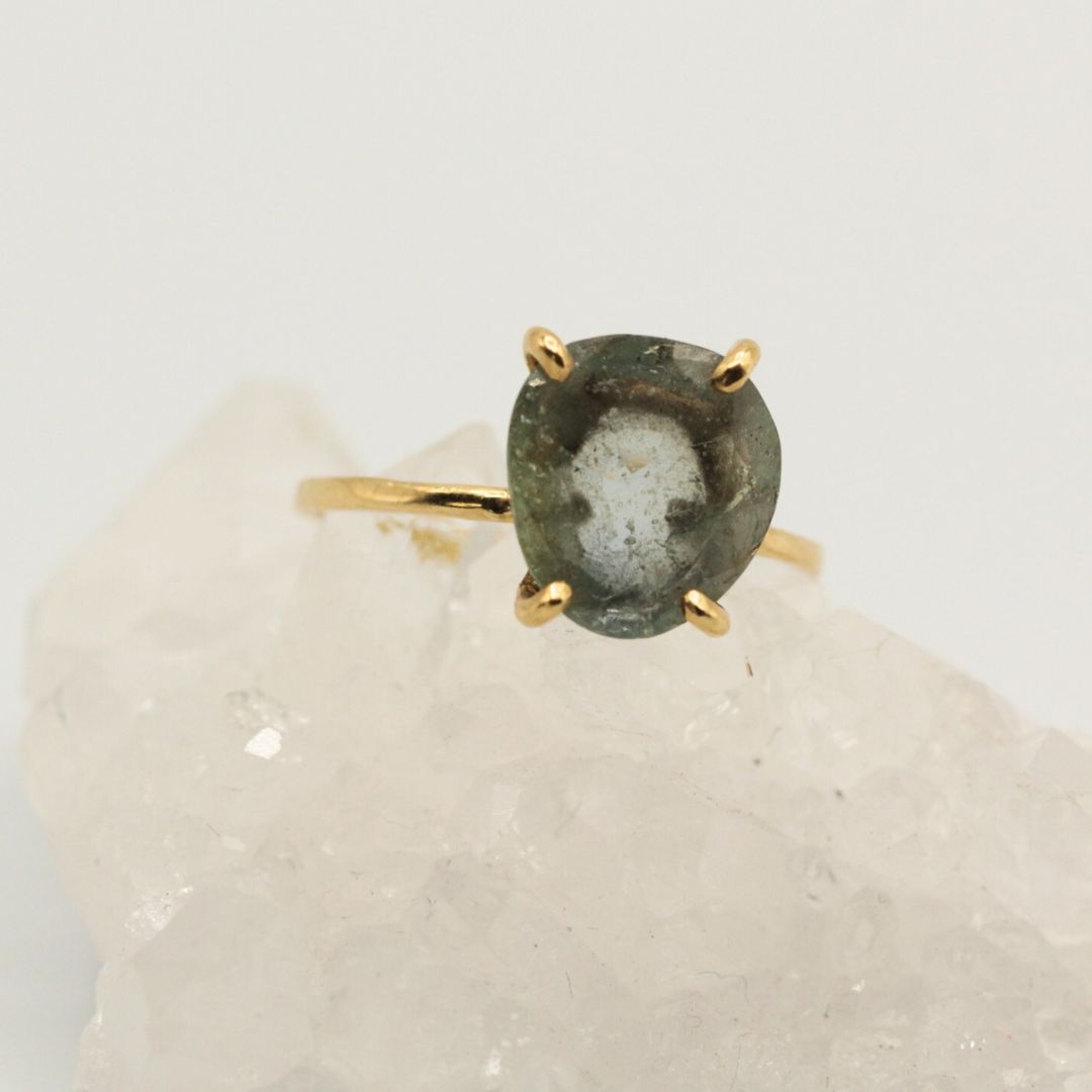サウンドストーン サファイア　ネジ式タイプ　金メッキ sapphire ring リング ゴールド 天然石 サファイア カラー