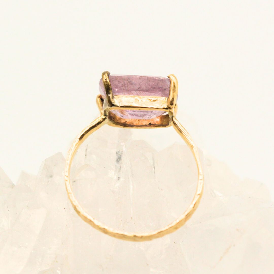 Diaspore ring, gold, natural diaspore, colored stone, gift