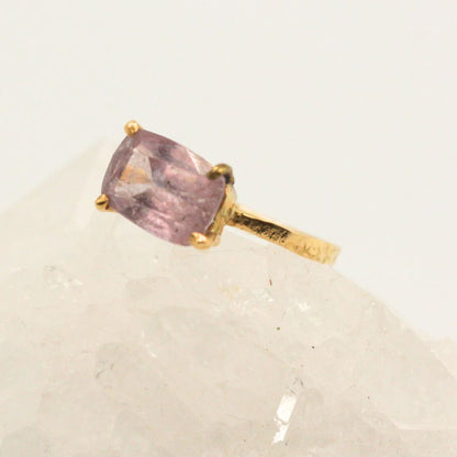 Diaspore ring, gold, natural diaspore, colored stone, gift