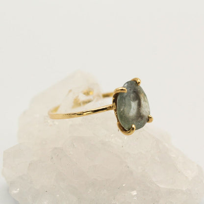 Sapphire ring, gold, natural sapphire, colored stone, gift