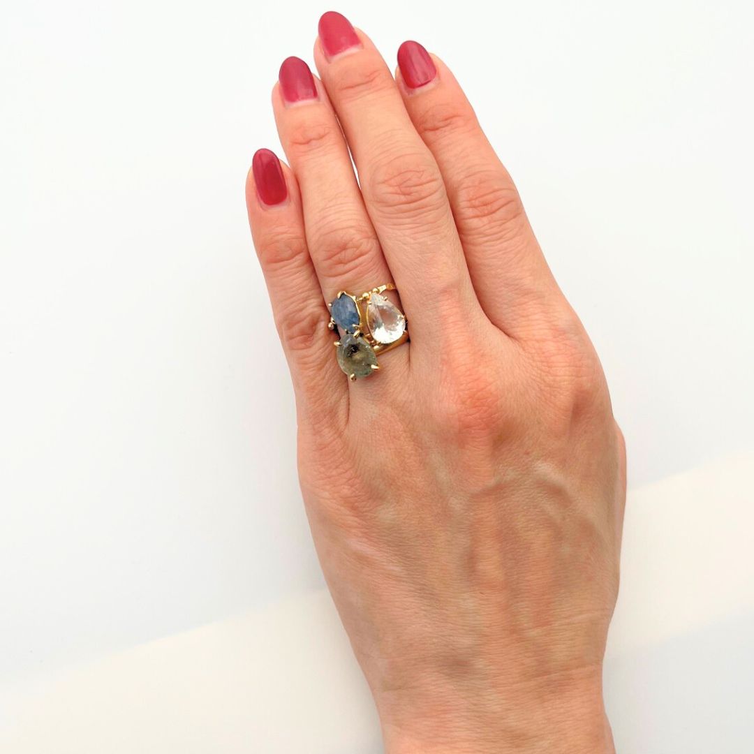 Sapphire ring, gold, natural sapphire, colored stone, gift
